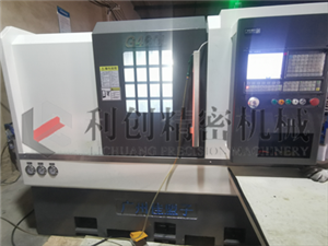 數控車(chē)床線(xiàn)軌斜床身排刀機-數控車(chē)床線(xiàn)軌斜床身刀塔機